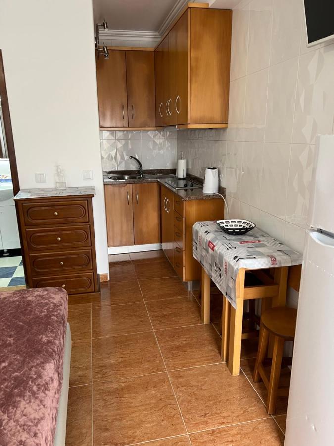 Moradia Da Ilda - Casas De Ferias Nazare Bagian luar foto