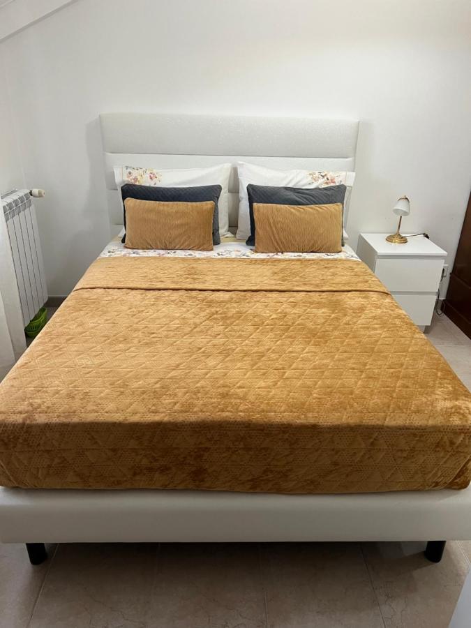 Moradia Da Ilda - Casas De Ferias Nazare Bagian luar foto